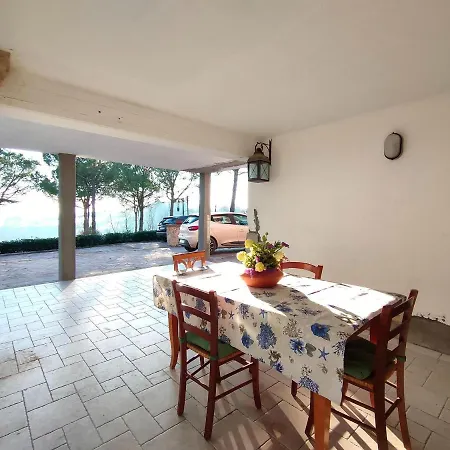 Wonderful In With Shared Swimming Pool Apartament
