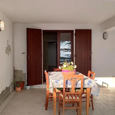 Wonderful In With Shared Swimming Pool Apartament Pesaro