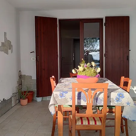 Wonderful In With Shared Swimming Pool Apartament