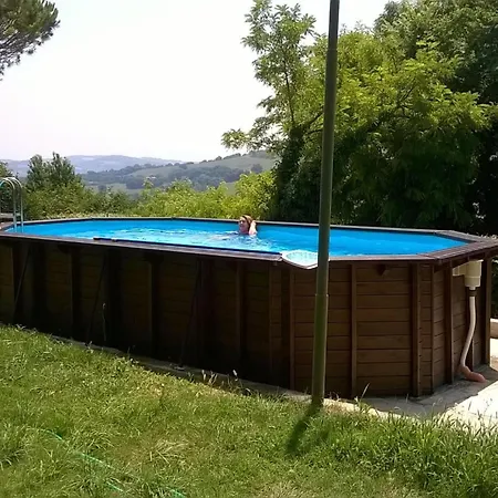 Wonderful In With Shared Swimming Pool * Pesaro