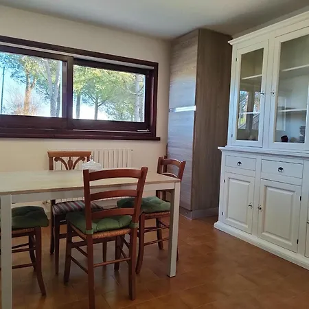Wonderful In With Shared Swimming Pool Apartament Pesaro